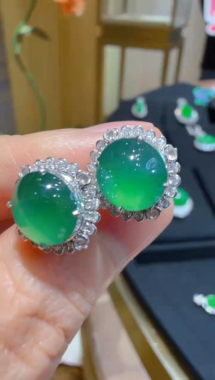 18K金镶嵌翡翠耳饰多样性团购发一件（不退不换）