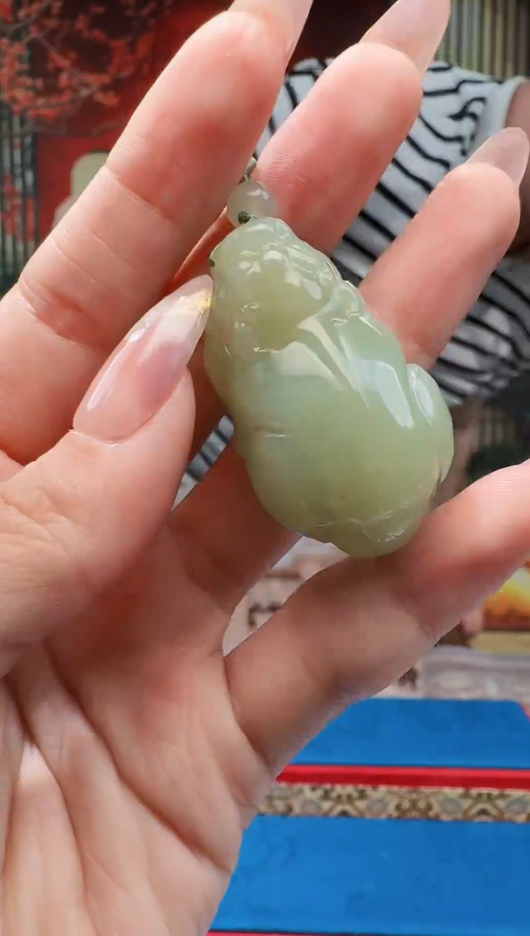 定制和田玉名家匠心馆和田玉多样性发一