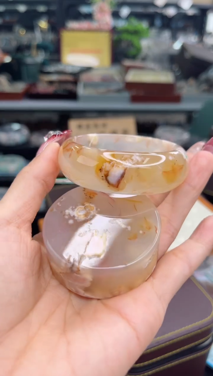 【闪购商品】石英质玉手镯未镶嵌51圈口（赠品镯心）6572027