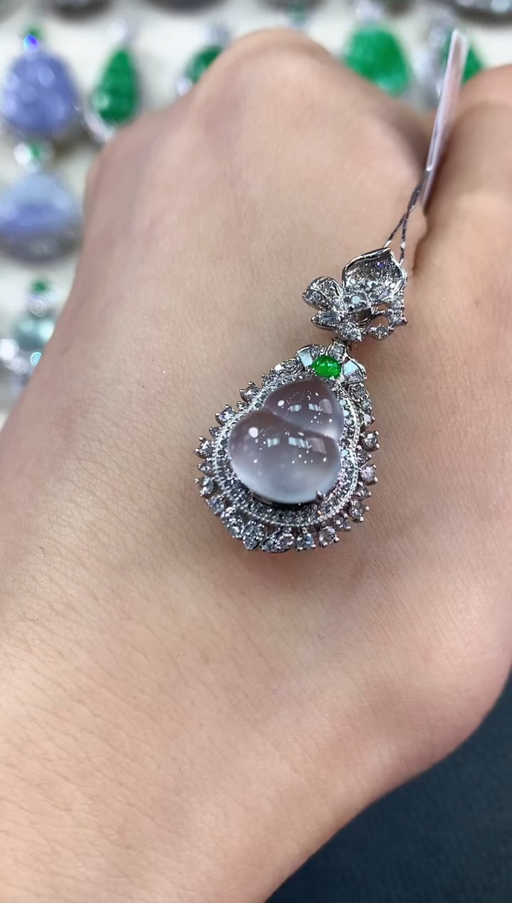 【闪购商品】翡翠吊坠(不含链)18K金镶嵌C56  多样性一件发货 