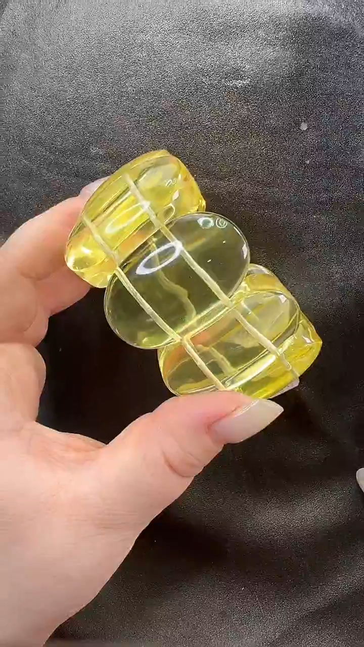 琥珀颈饰未镶嵌手串