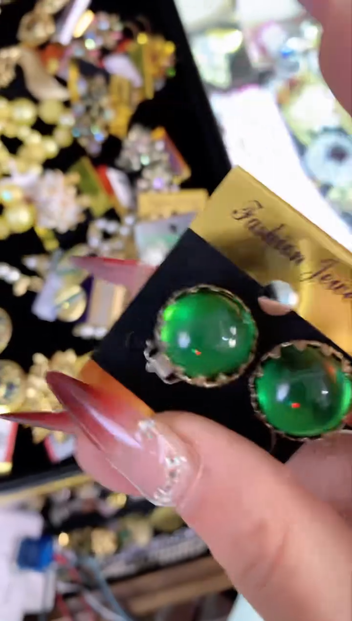 【闪购商品】瓷片楚楚中古珠宝甄选不退换