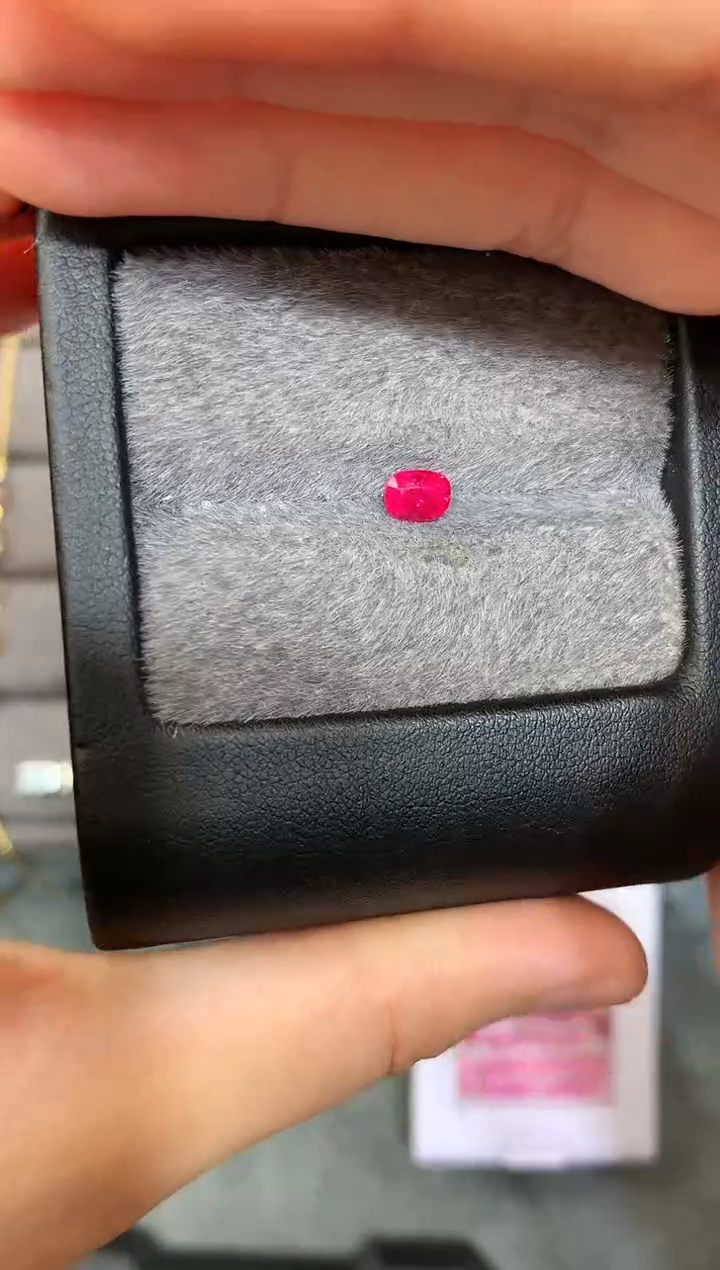 【闪购商品】定制尖晶石裸石未镶嵌枕型 绝地 0.58ct