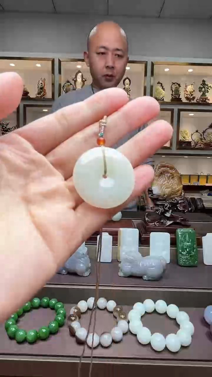 【闪购商品】和田玉颈饰未镶嵌1