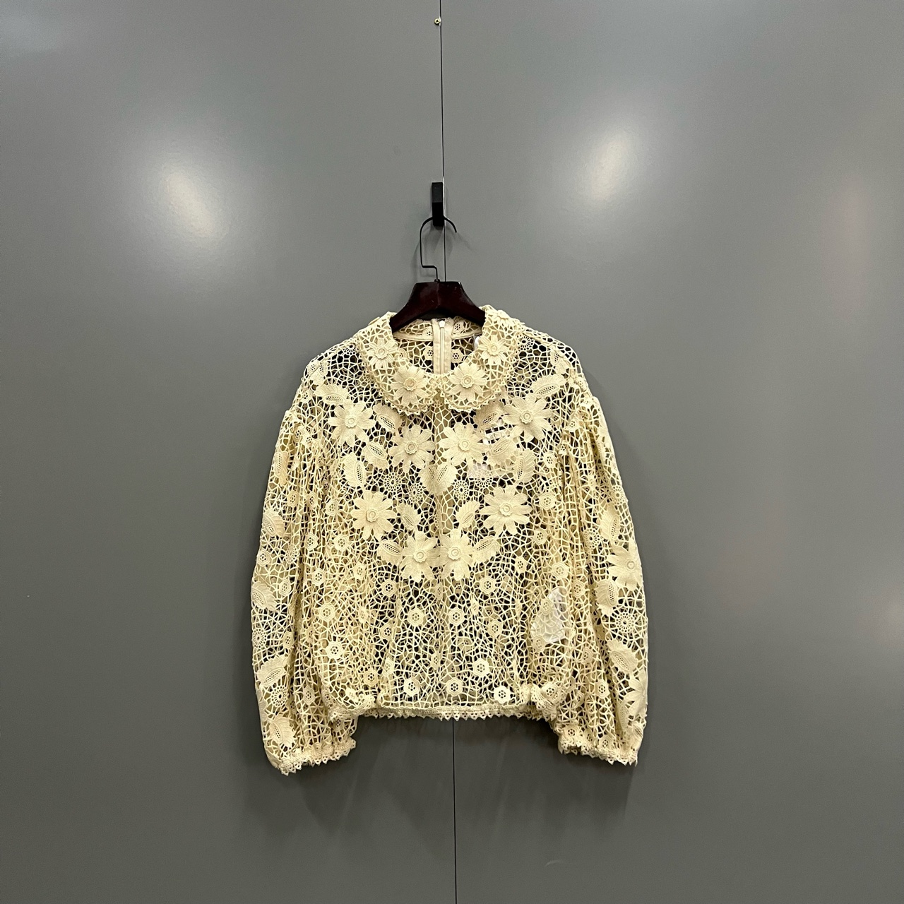 99新 Valentino/华伦天奴 海囤 专场 华伦天奴 衬衫 44码/bc55735