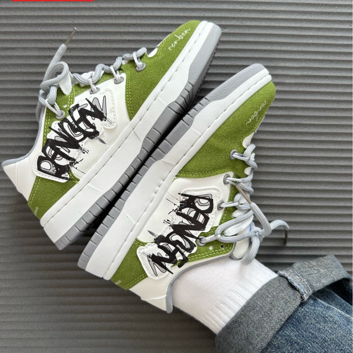 ins潮搭情侣板鞋高颜值百搭小白鞋春秋季新款涂鸦运动休闲鞋A189