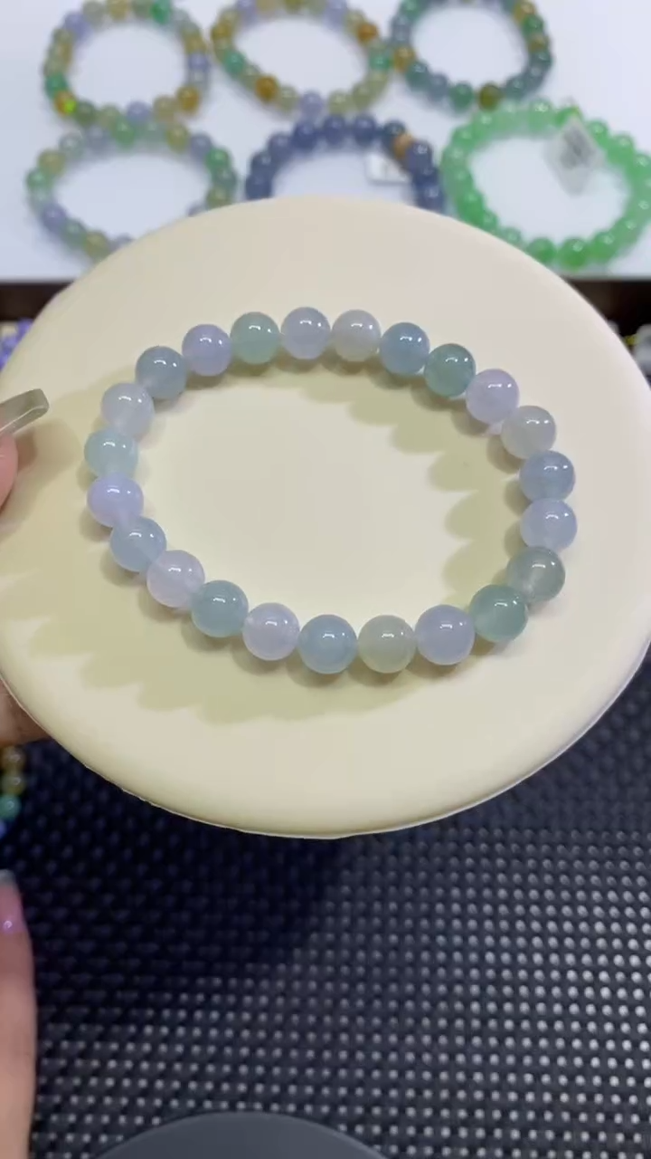 翡翠散珠卡8加马卡龙手串