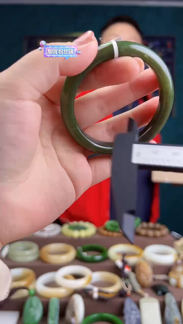 【闪购商品】和田玉手镯未镶嵌ZZ 拍一发一 多样性发货57