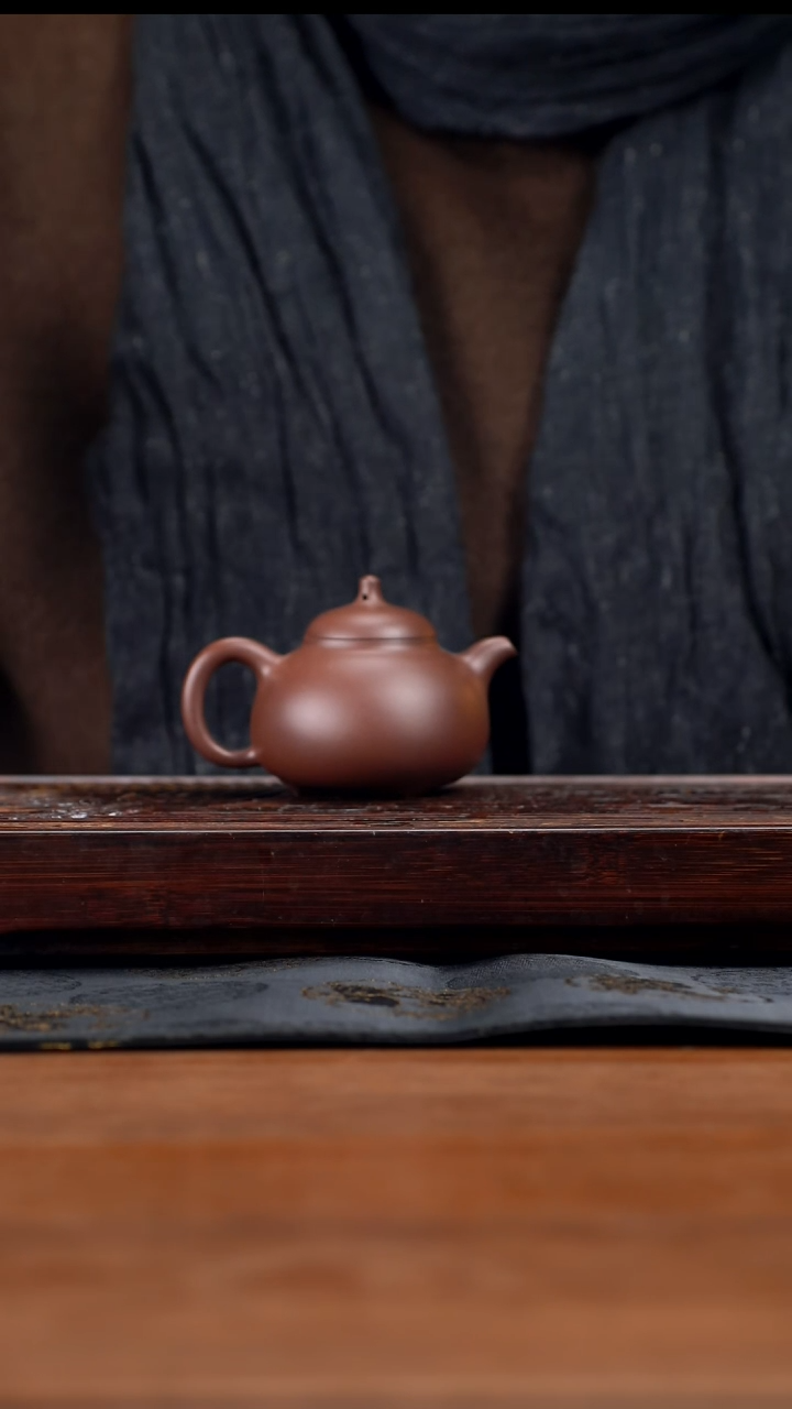 【闪购商品】紫砂茶壶150cc黄龙山原矿紫泥三足乳丁9