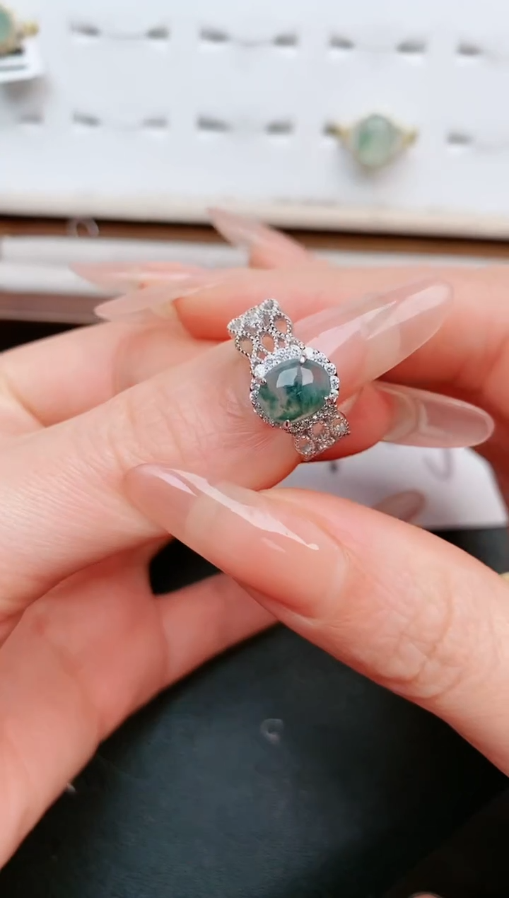 【闪购商品】翡翠戒指银S925镶嵌....