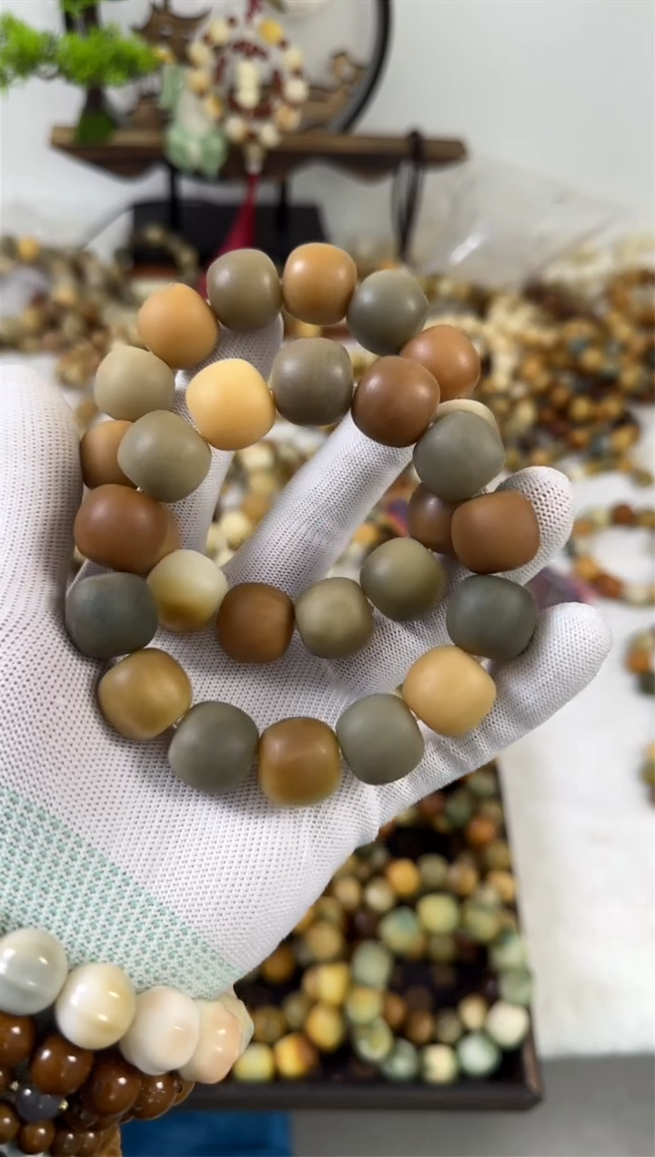 【闪购商品】白玉菩提手串18*手工干磨浓郁多宝桶珠大卡