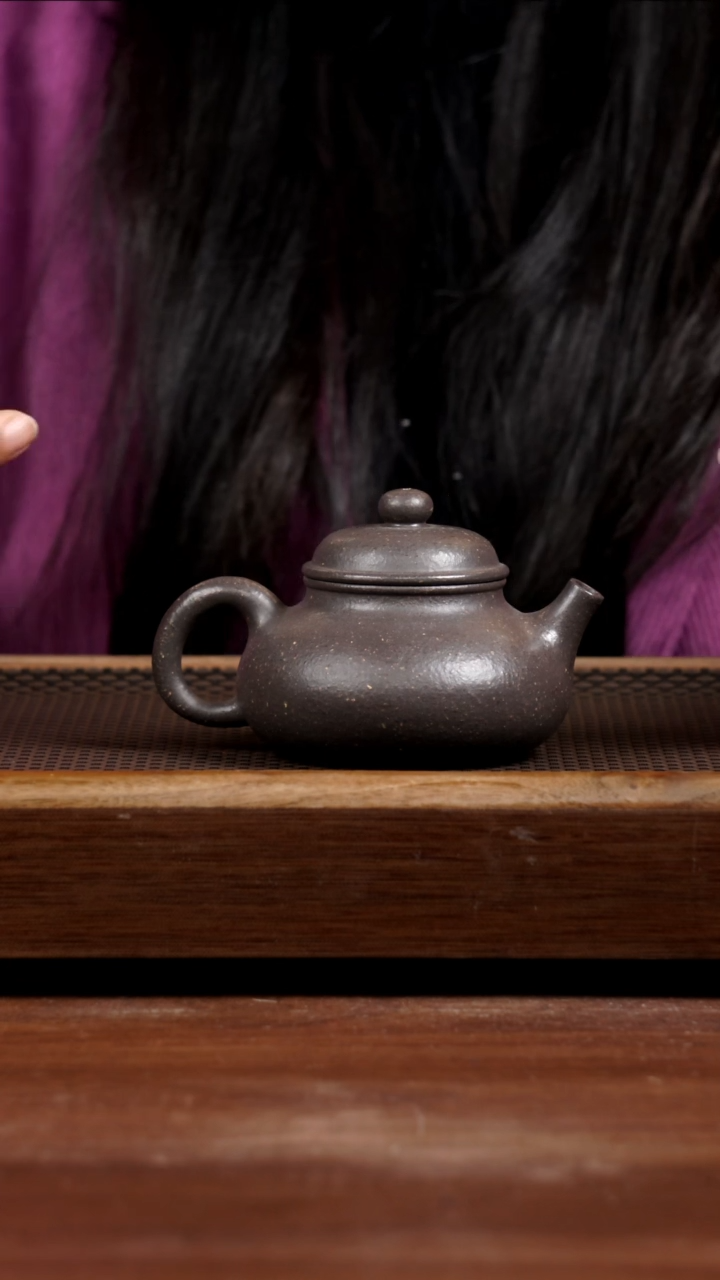 【闪购商品】紫砂茶壶8目粗砂天青容天190CC