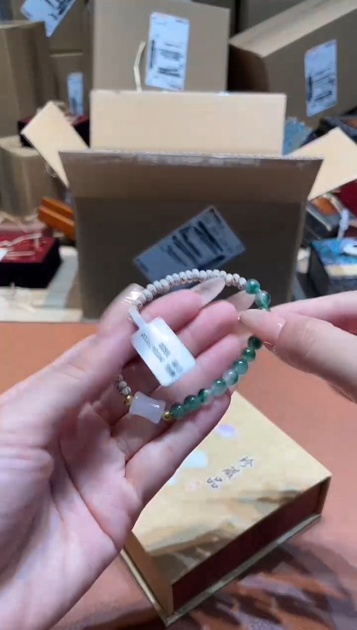 手串仓库撤柜闪购链接（多样性发其一）￥