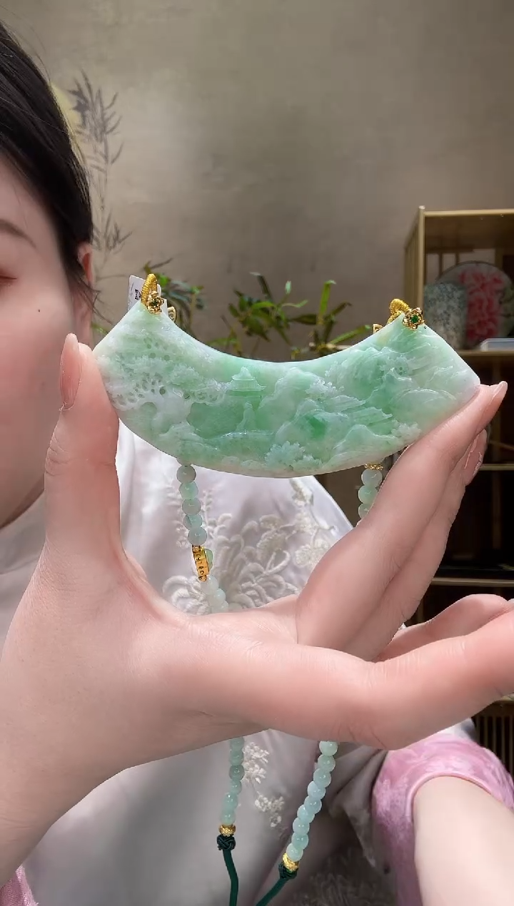 【闪购商品】翡翠颈饰未镶嵌吊坠
