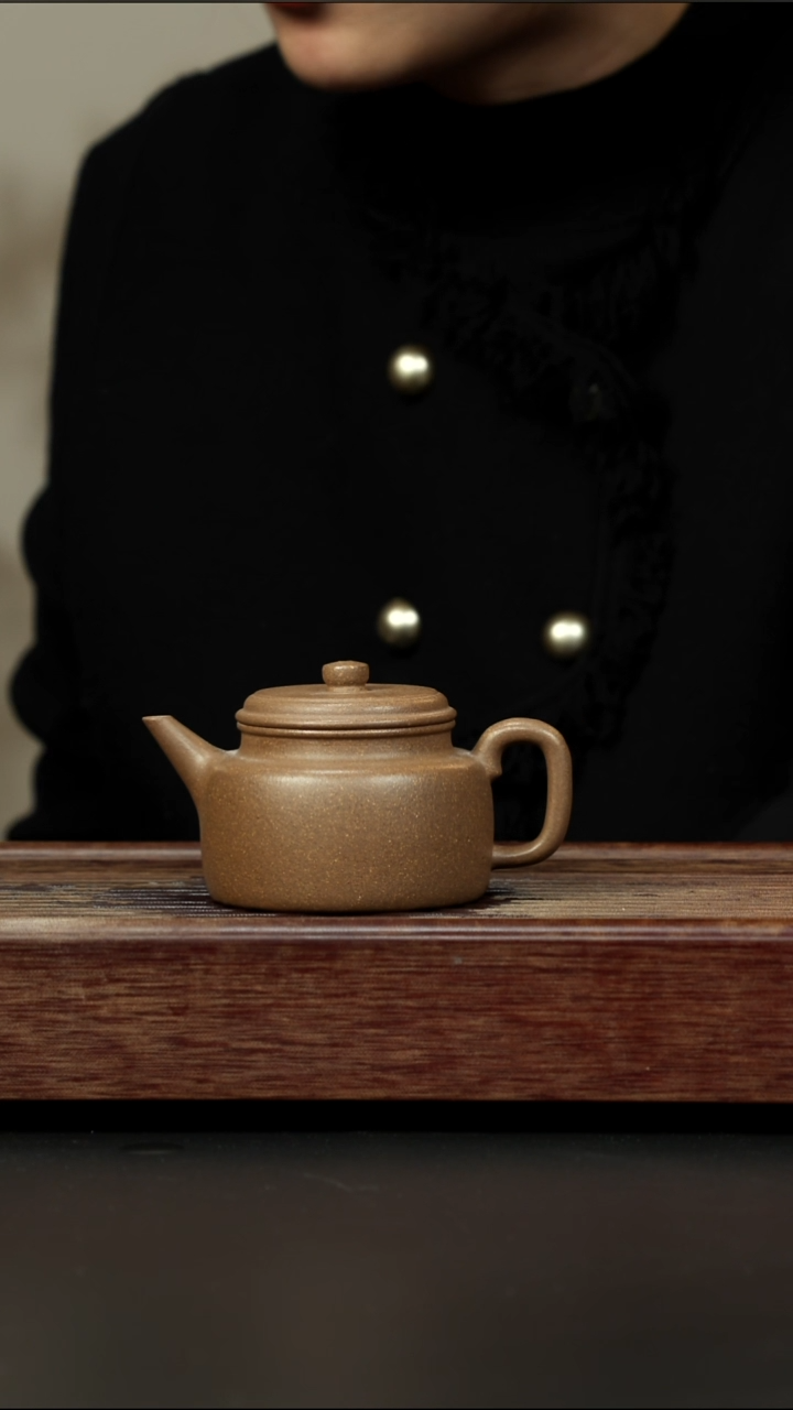 茶壶紫砂芝麻绿 剑流德钟