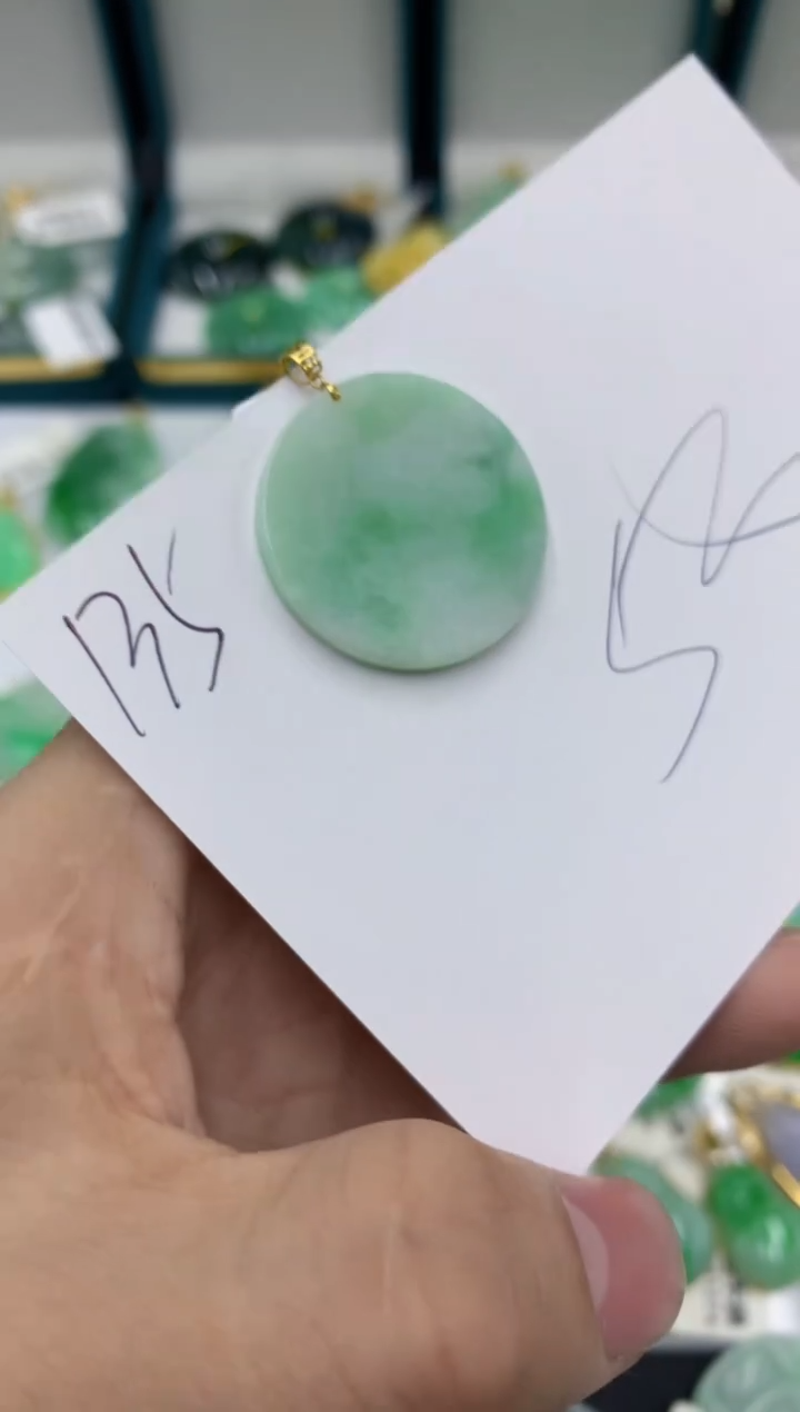 【闪购商品】翡翠颈饰18K金镶嵌号链接11111