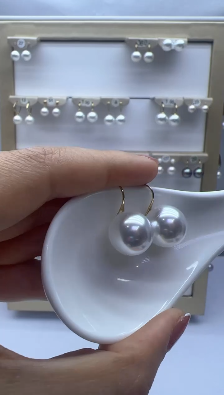 【闪购商品】淡水珍珠耳饰18K金镶嵌197