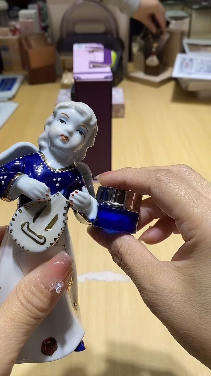 瓷片锅碗瓢盆一件不留@@1