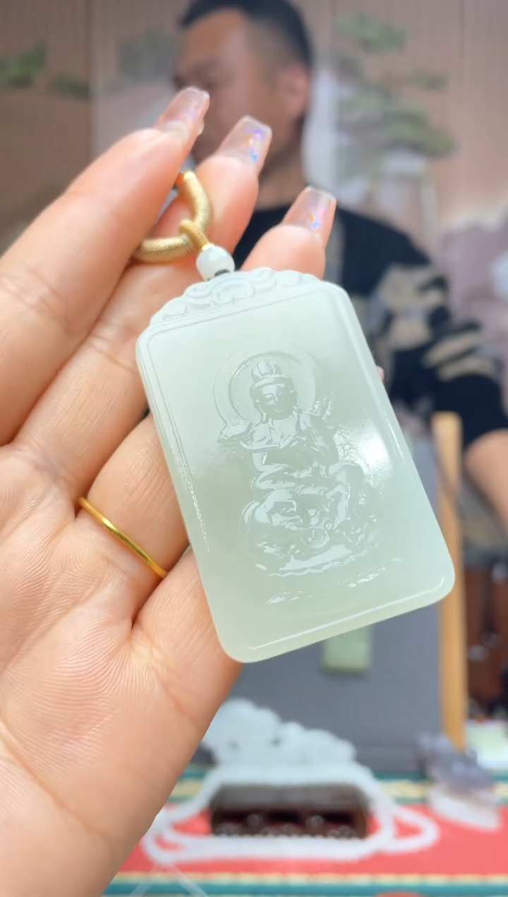 【闪购商品】和田玉颈饰未镶嵌一