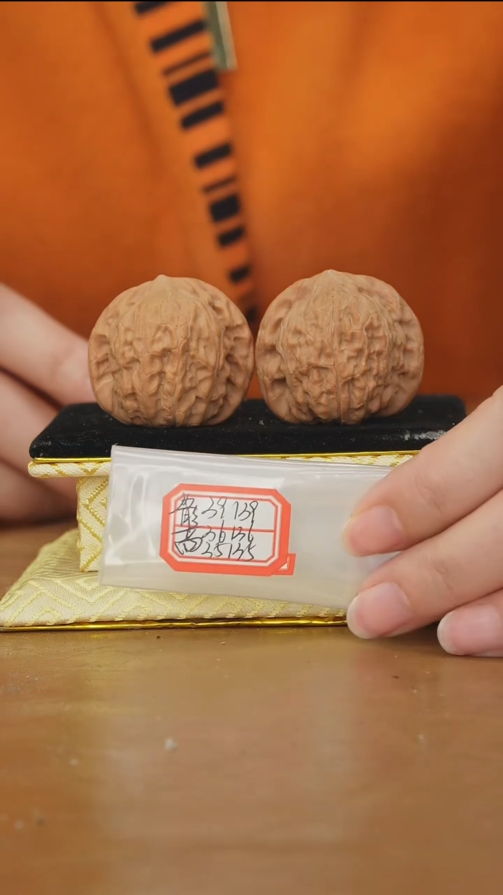 把件文玩核桃非嫁接将军帽