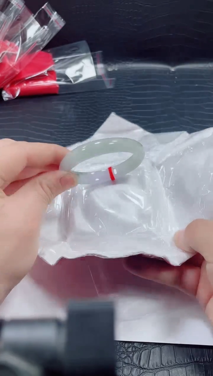 非金属无小哥170号手镯58.7圈口