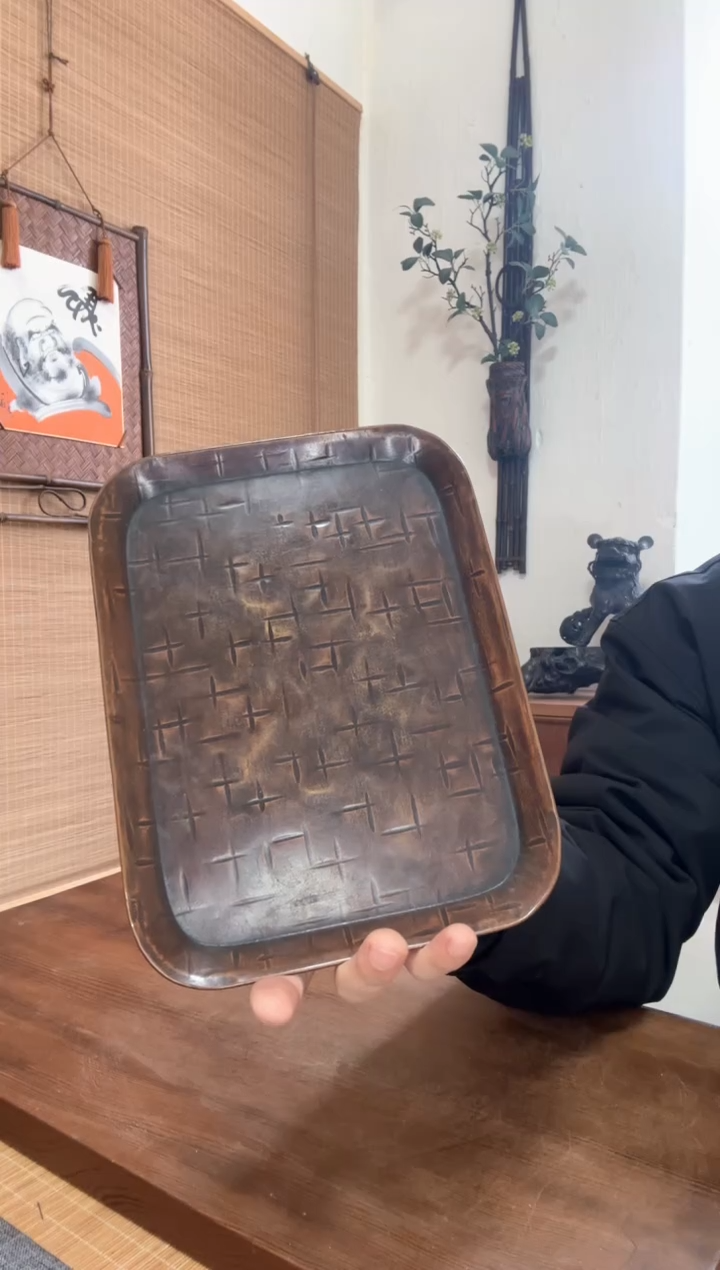 【闪购商品】杯中古品个别存有岁月痕迹，谨慎下单哦~