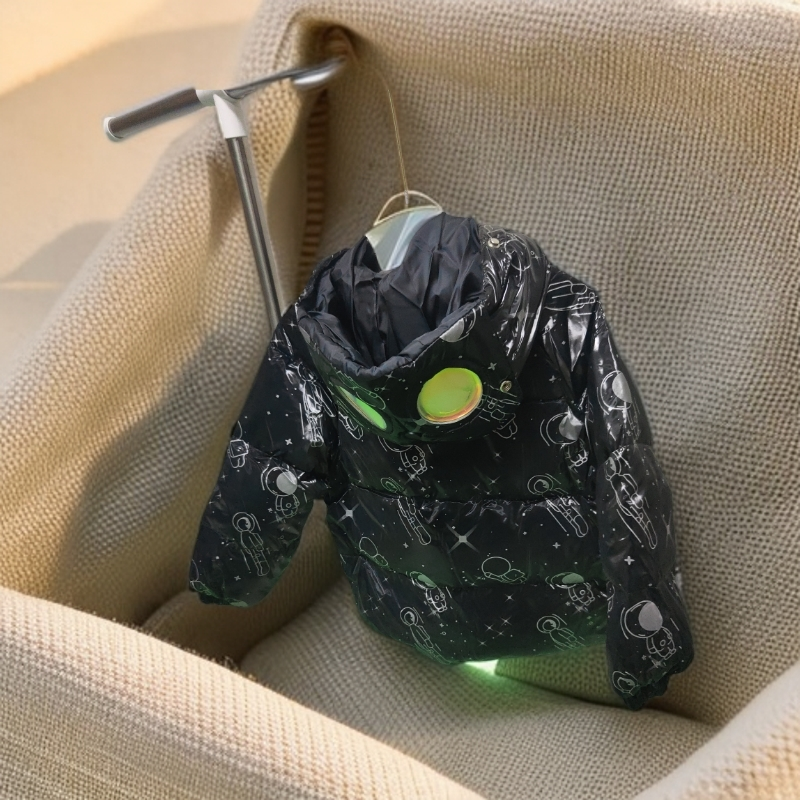 儿童加厚羽服外套带眼镜黑色