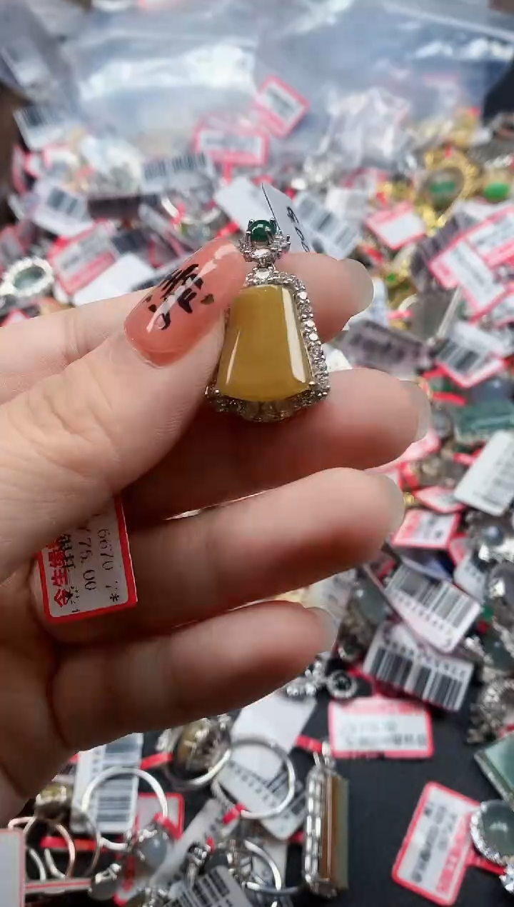 银S925镶嵌戒指翡翠天然A货缅甸翡翠