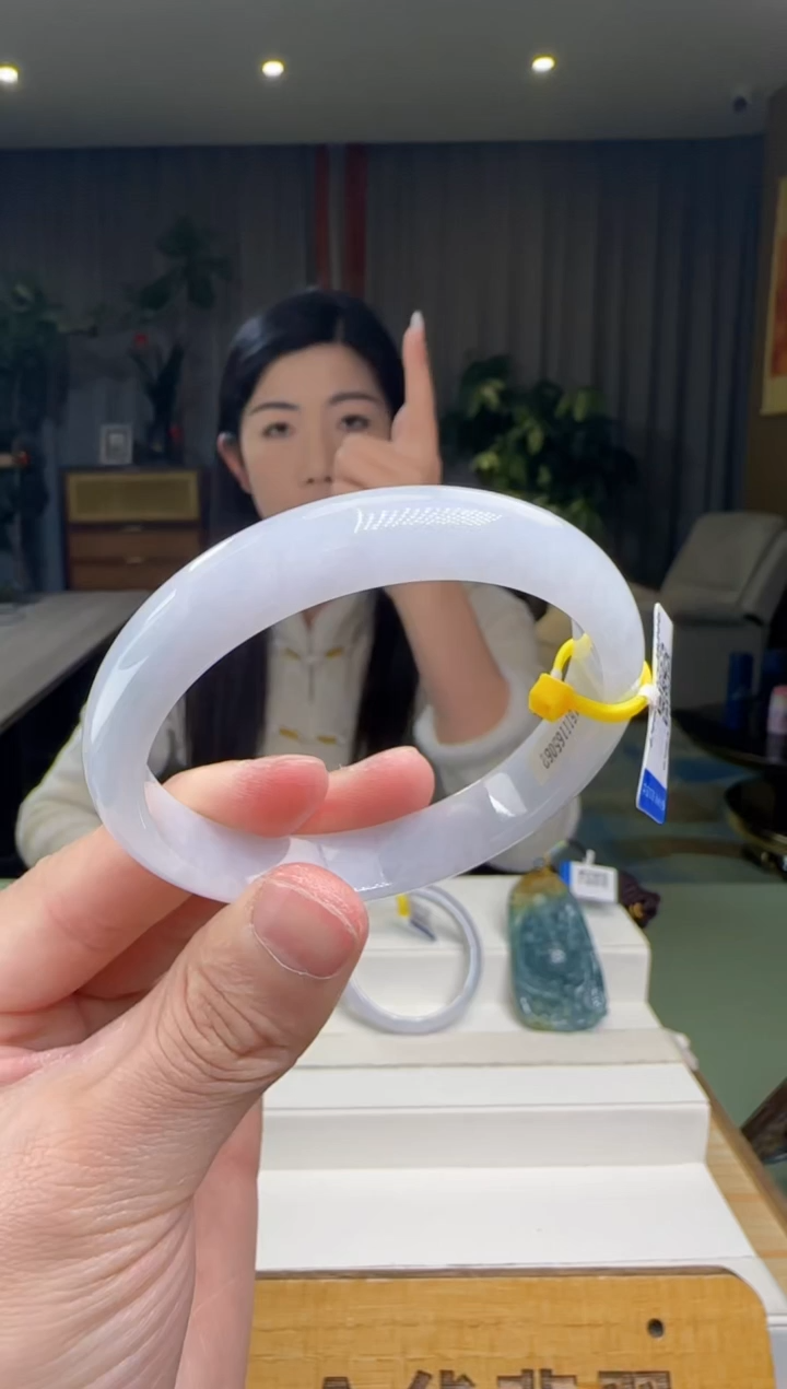 【闪购商品】翡翠手镯未镶嵌DY@@960Q3J13967