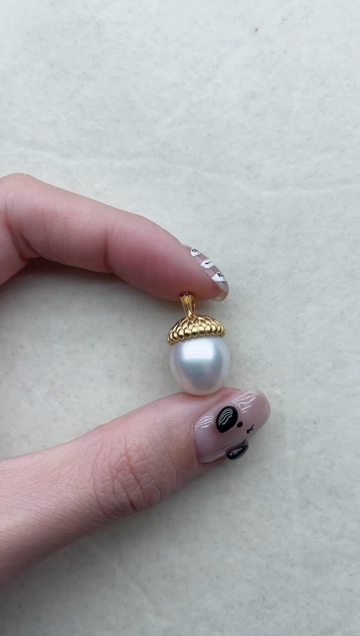 【闪购商品】海水珍珠吊坠银S925镶嵌158
