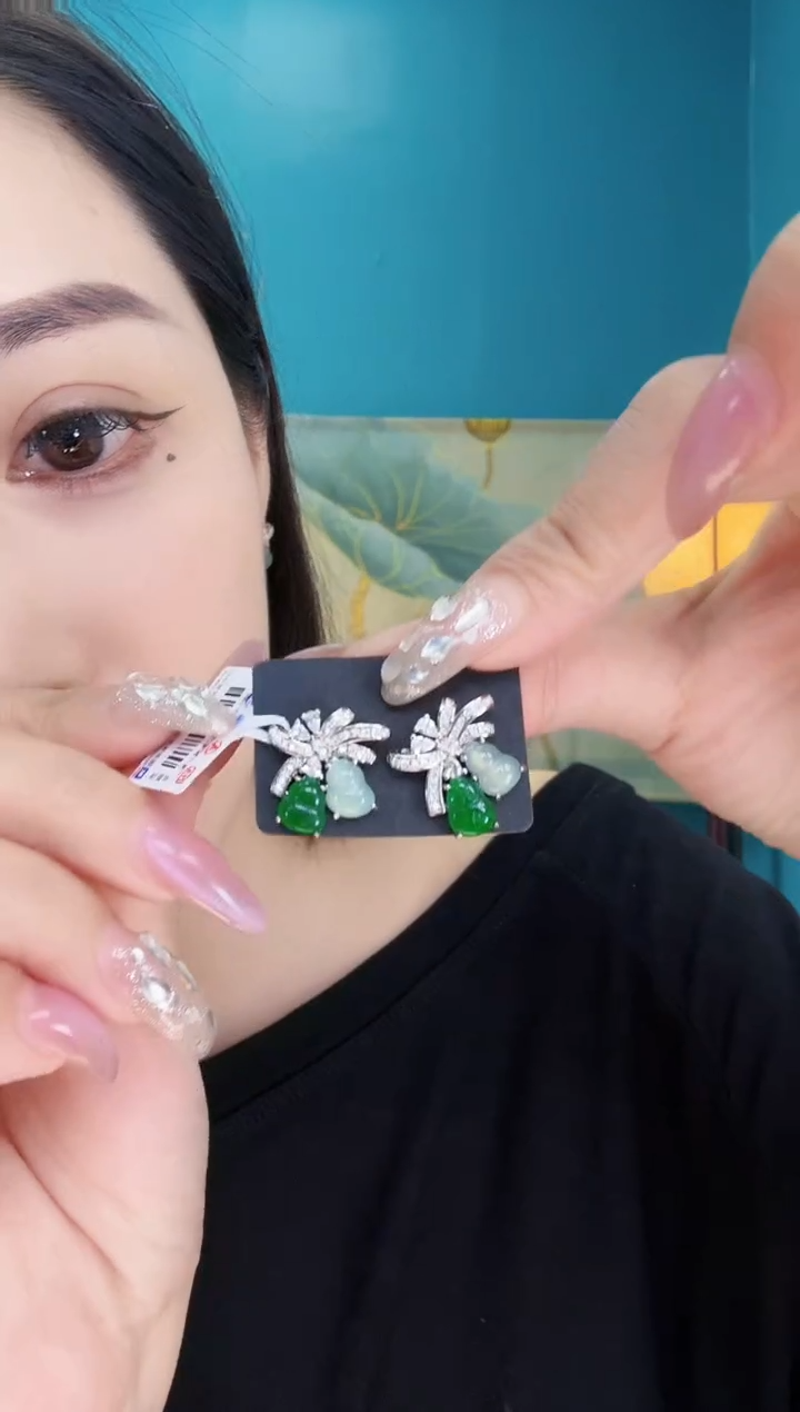 翡翠未镶嵌耳饰耳饰