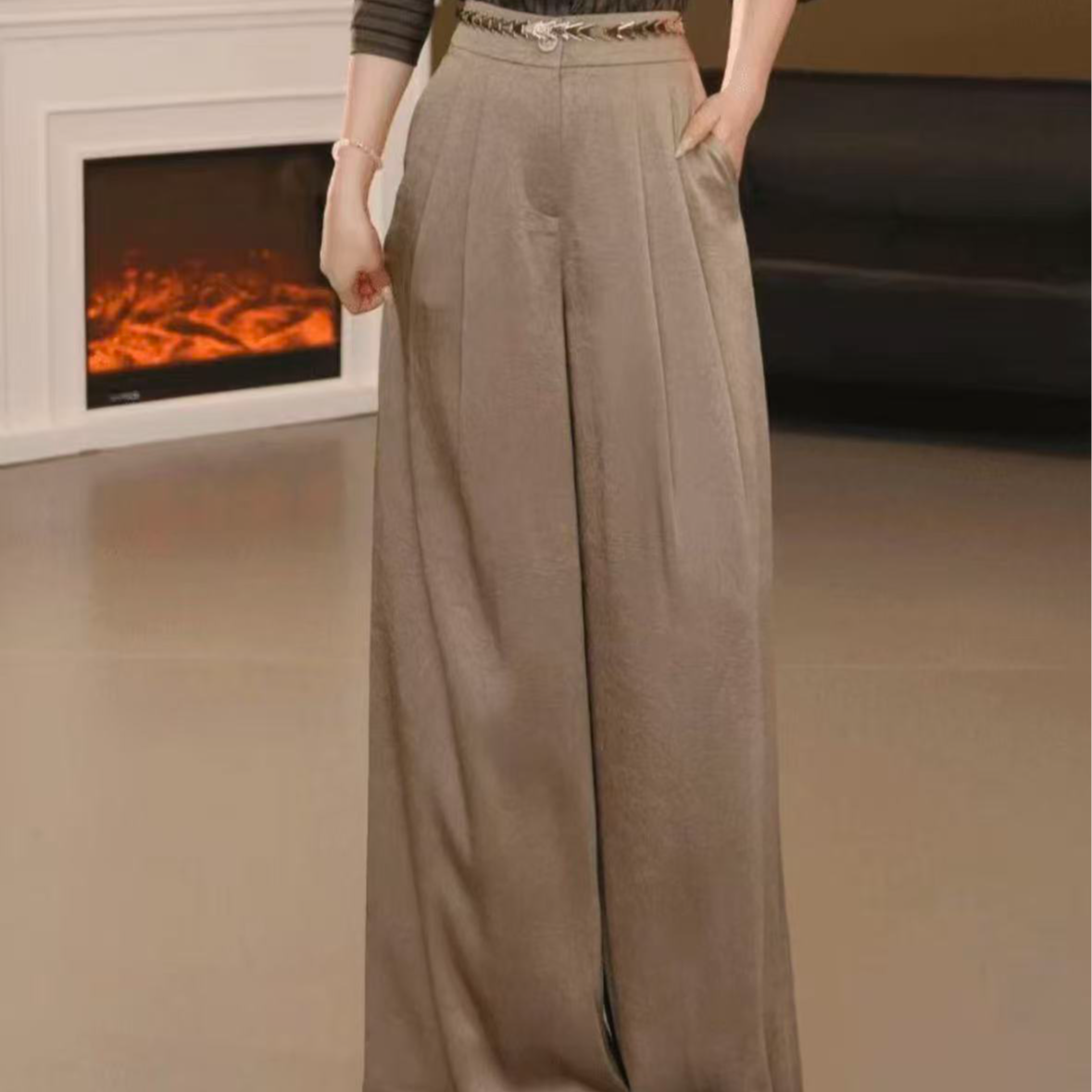 AMASS/阿玛施肌理感色丁段感时髦大气气质垂坠光泽感阔腿裤510056