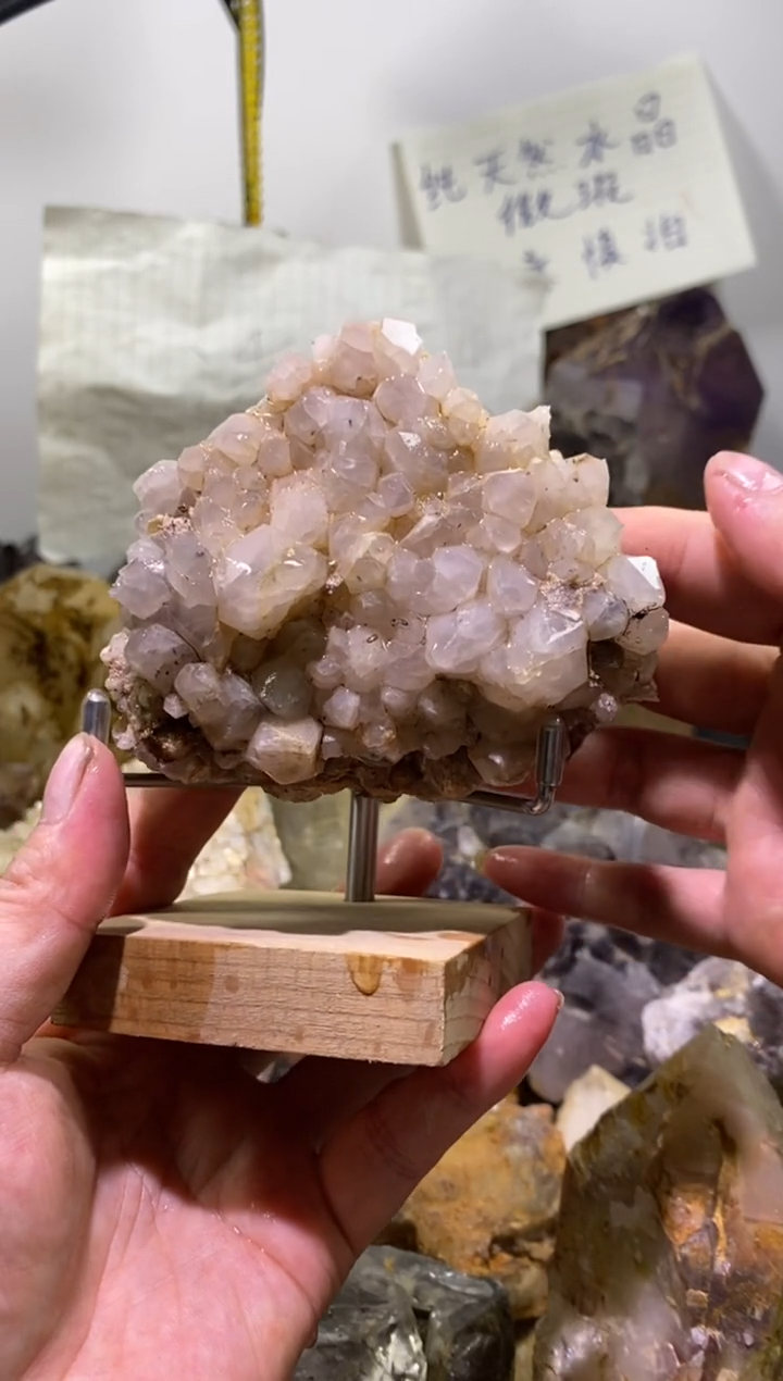 未镶嵌珠宝半成品水晶50号四川花园水晶花325g