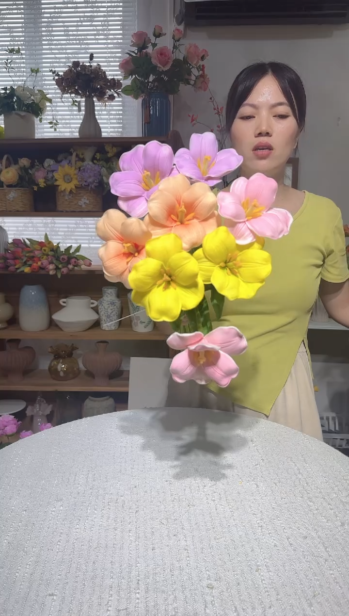 下播福利捡漏拼手速，8只手感开口郁金香  混色