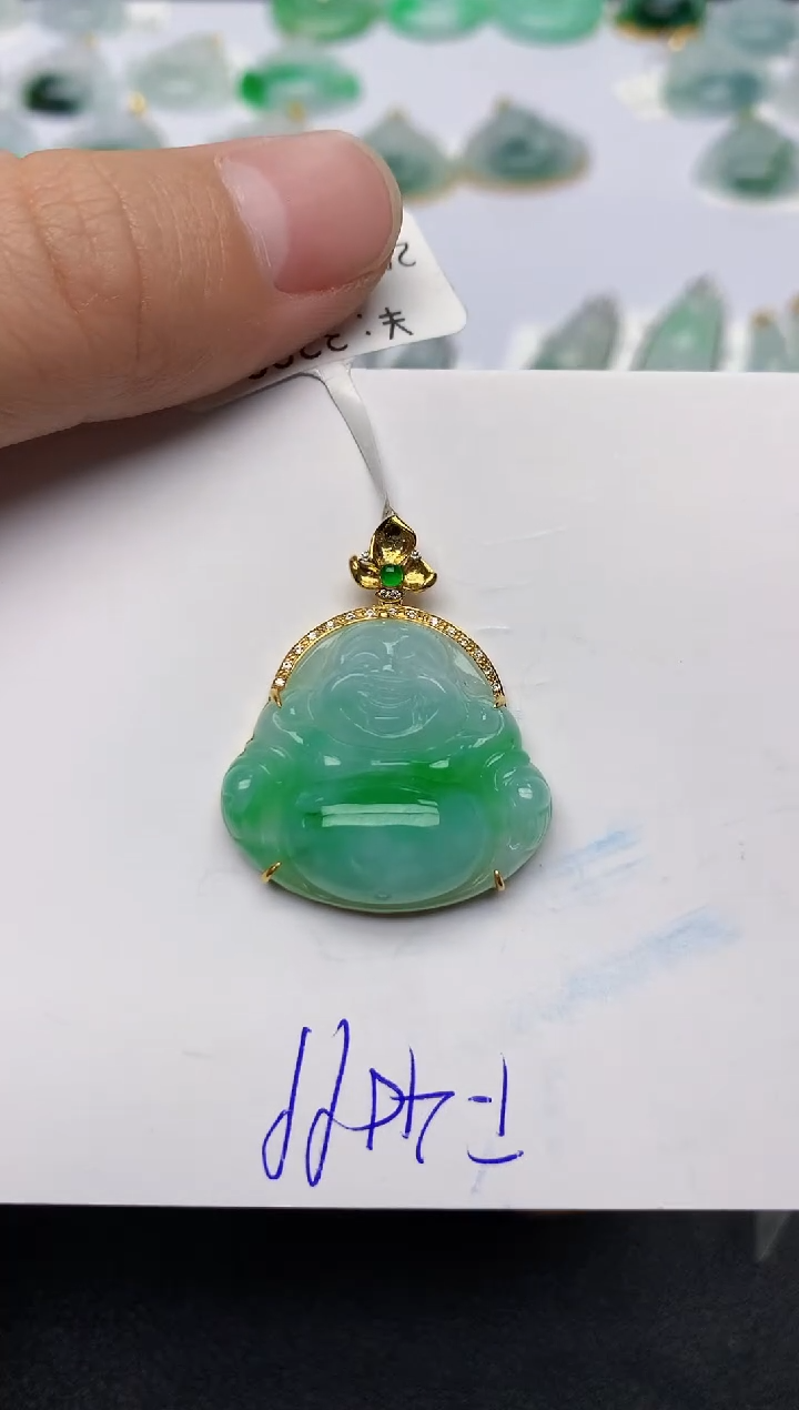颈饰18K金镶嵌翡翠天然缅甸A货翡翠百元以上9元证书费自理