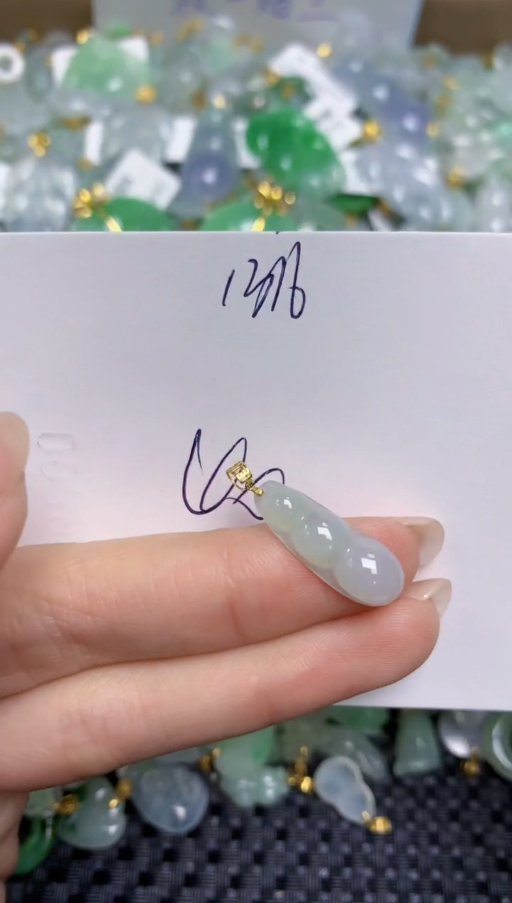 【闪购商品】翡翠颈饰18K金镶嵌天然缅甸A货翡翠