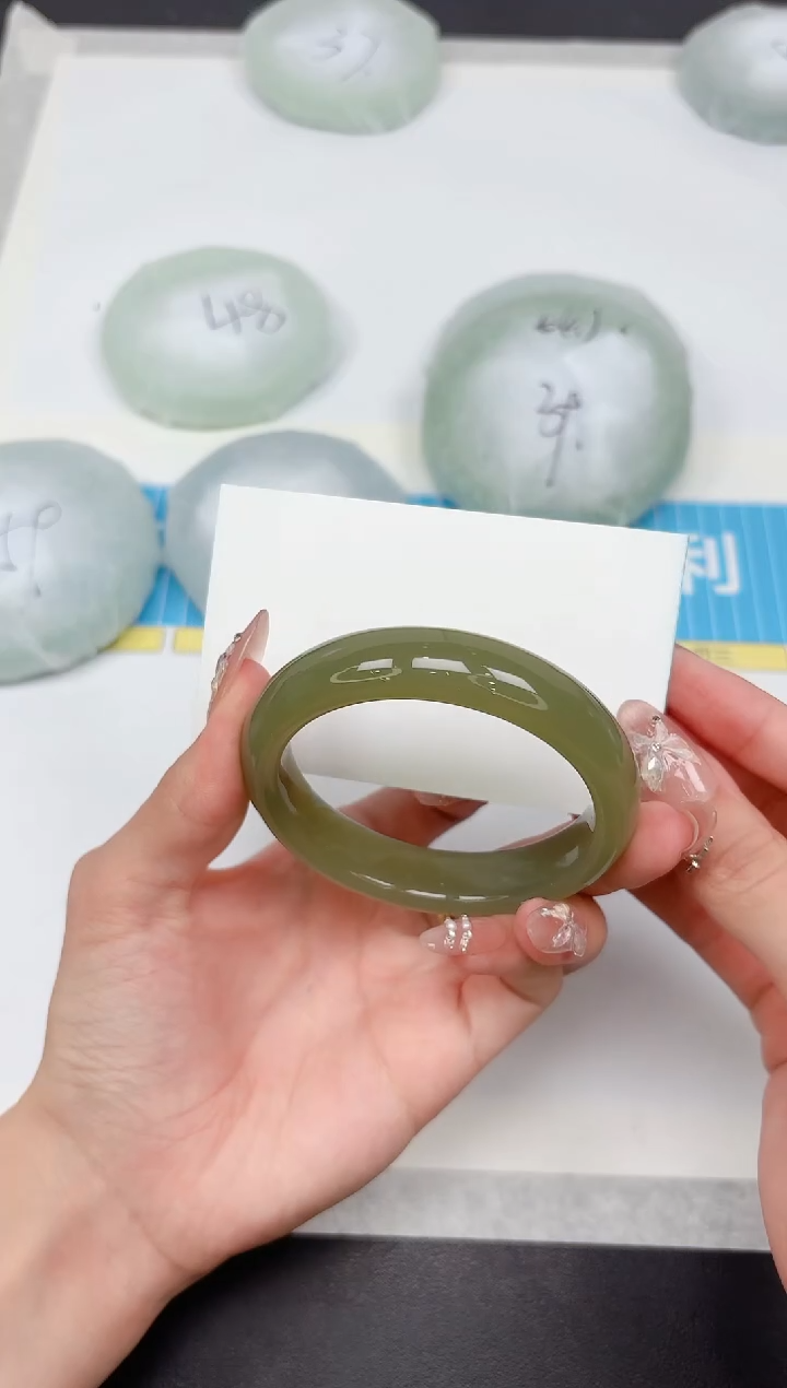 石英质玉手镯未镶嵌213-54.0