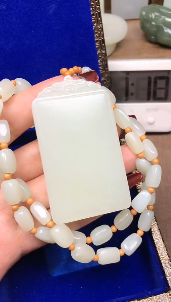 【闪购商品】和田玉颈饰未镶嵌定向 皮蛋 菲菲