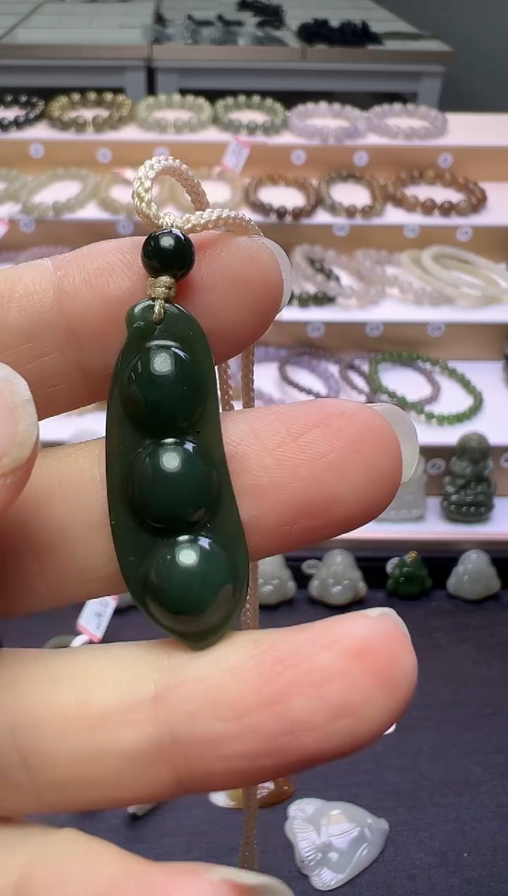 颈饰未镶嵌和田玉230号链接