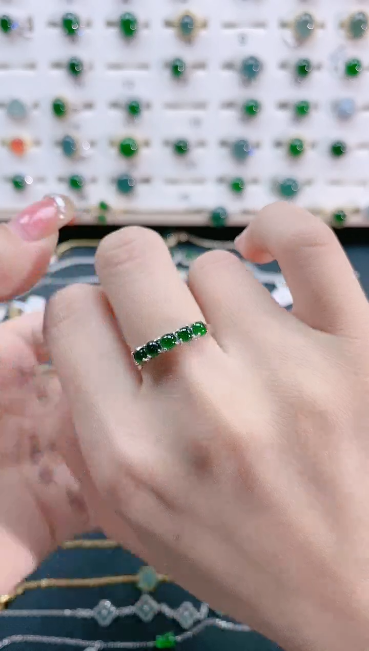 【闪购商品】翡翠戒指银S925镶嵌天然翡翠