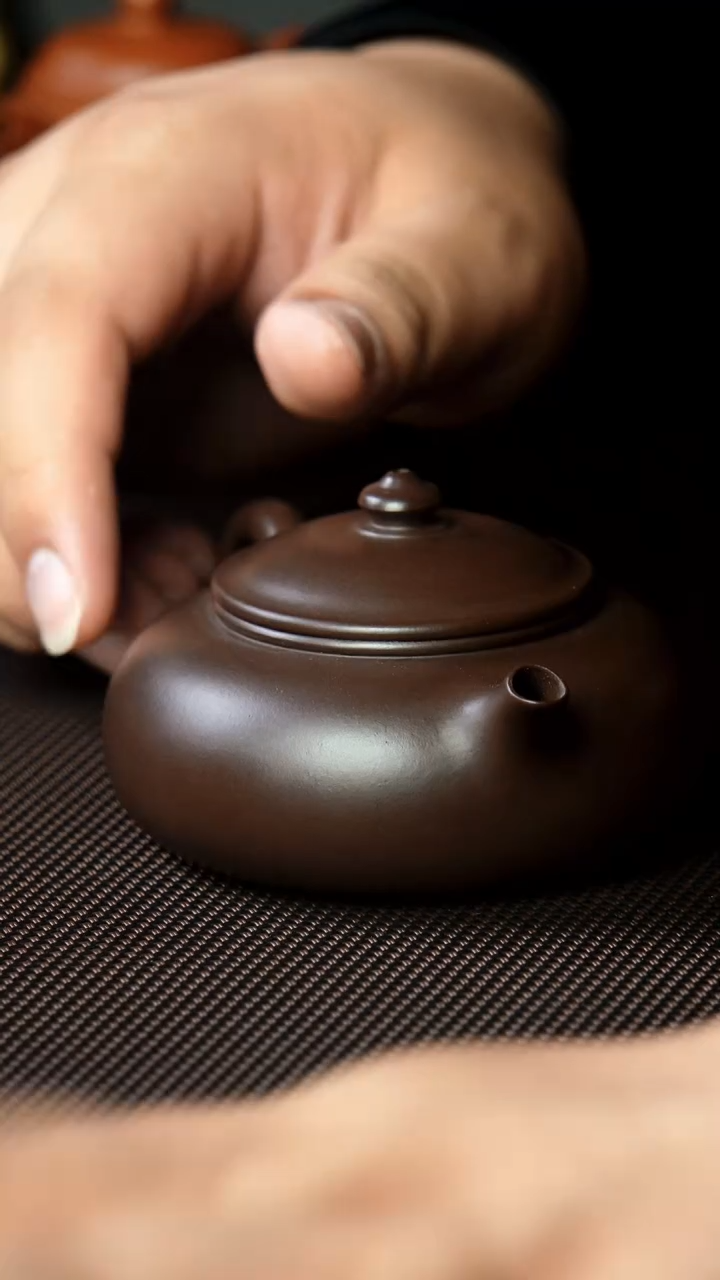 茶壶紫砂【丫丫紫砂】宜兴原矿紫砂壶精工寒江