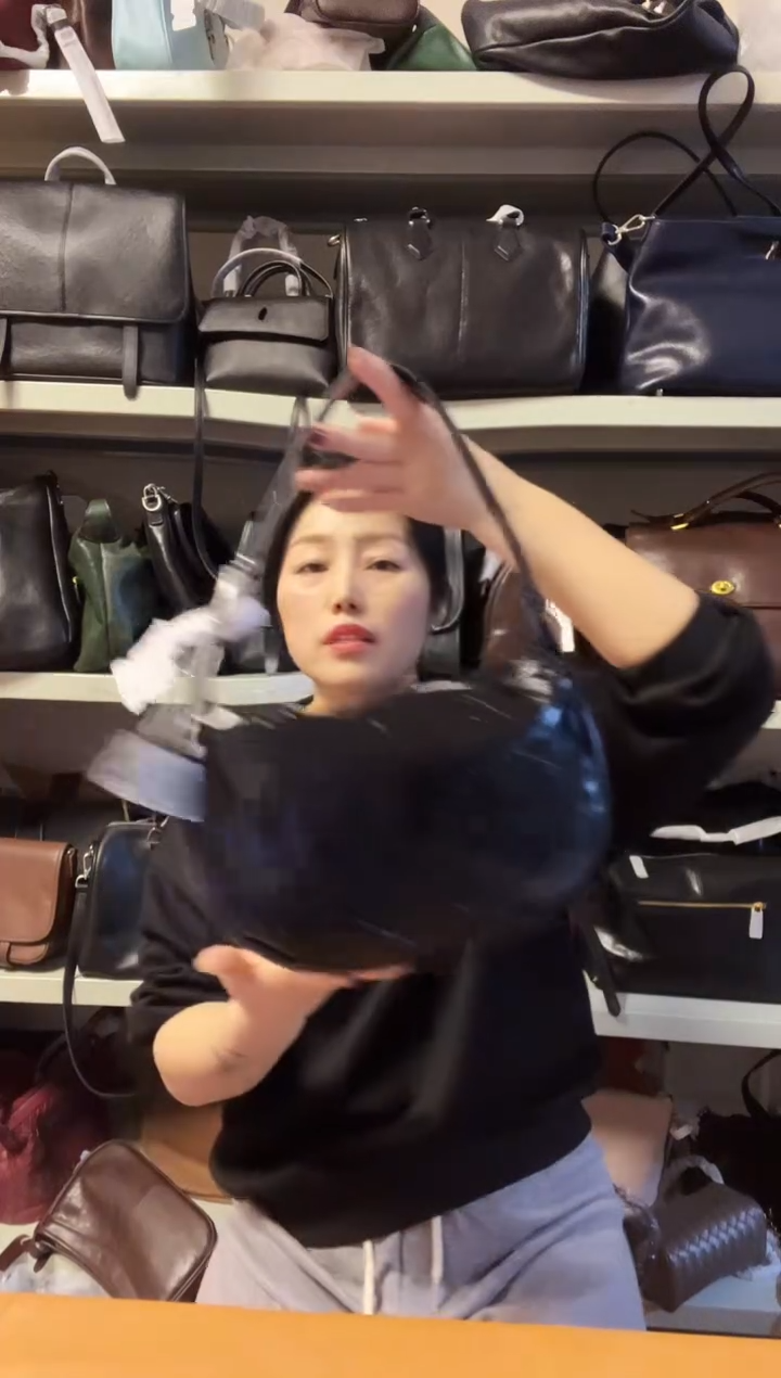 牛皮（革）高端订制时尚百搭女士手提斜跨包