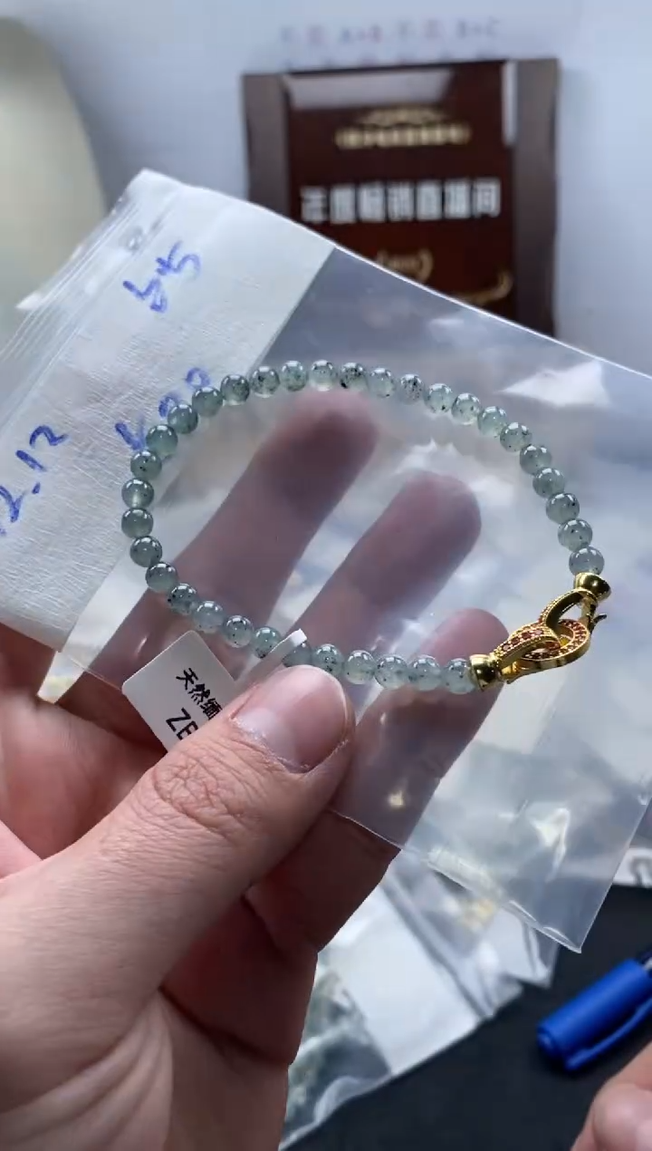 未镶嵌定制翡翠天然翡翠珠子