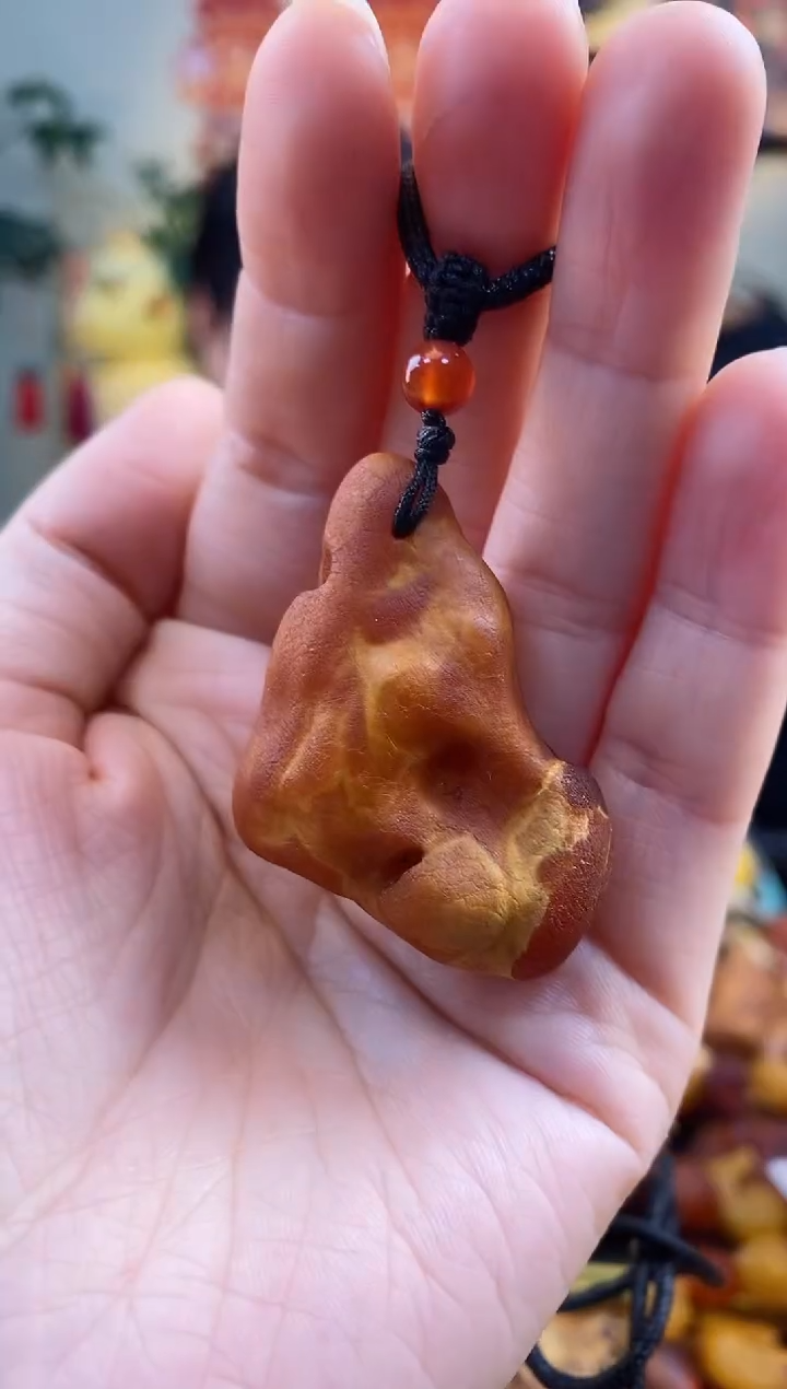 【闪购商品】琥珀颈饰未镶嵌吊坠