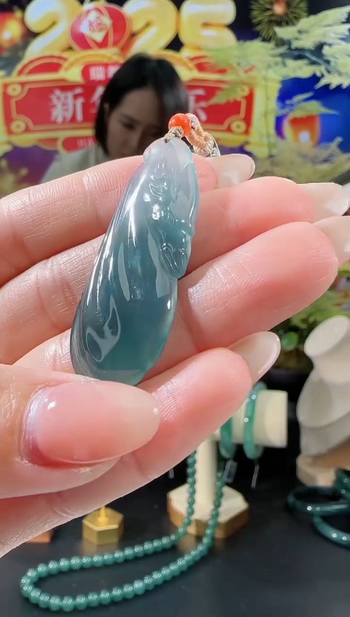 【闪购商品】翡翠吊坠(不含链)未镶嵌万物