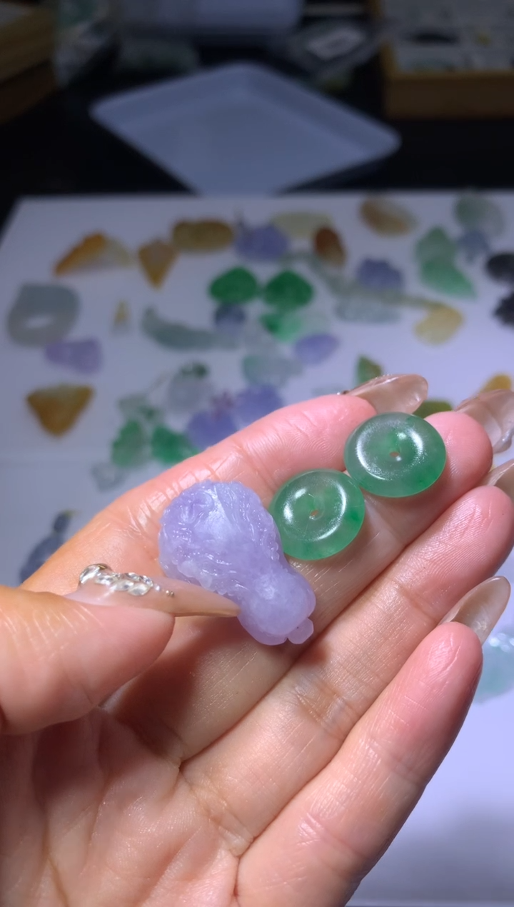 未镶嵌定制翡翠y****aMXX059047