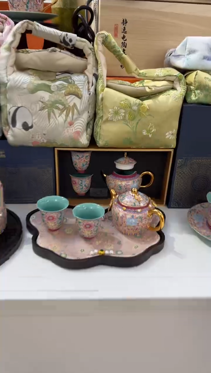 瓷片小乔闪购链接