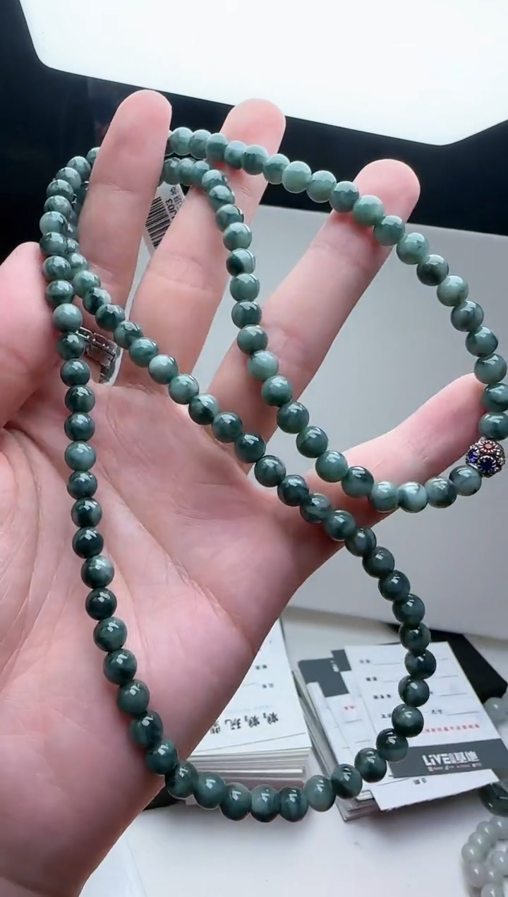 【闪购商品】翡翠手串未镶嵌翡翠手串52