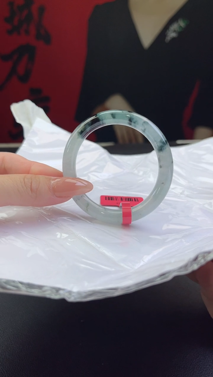 【闪购商品】翡翠手镯未镶嵌翡翠手镯8
