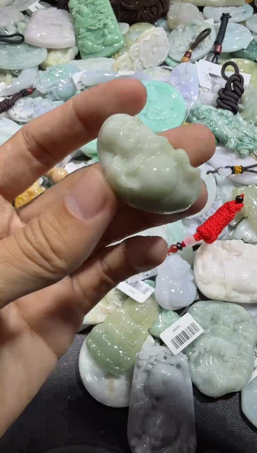 【闪购商品】翡翠颈饰未镶嵌00012976